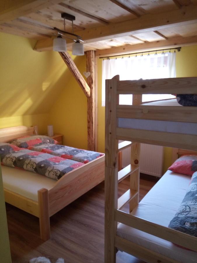 Drevenica Mak Oliver Kvacany Екстериор снимка